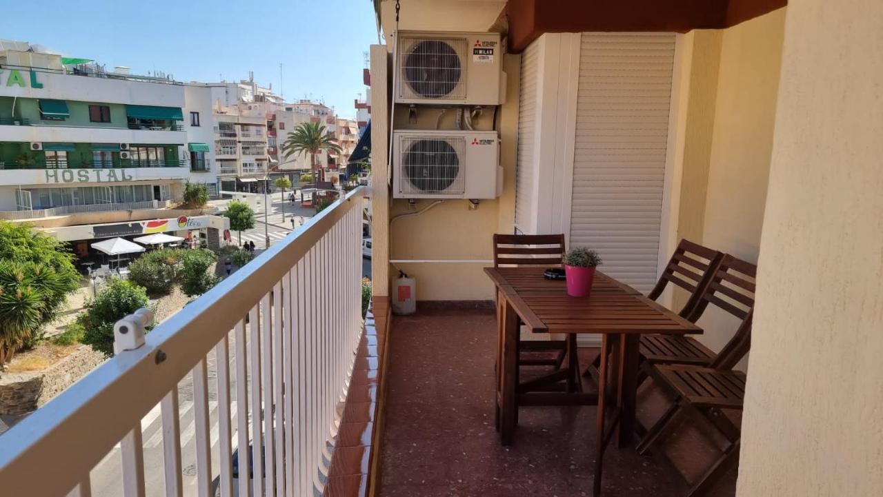 Piso Centrico Reformado / Apartment In The Center Нерха Экстерьер фото